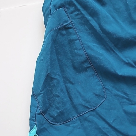 Columbia Womens Teal Blue Nylon Shorts Size Small - Picture 10 of 12